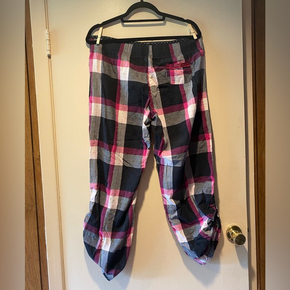 Old Navy Pajama pants/capris - Picture 3 of 4